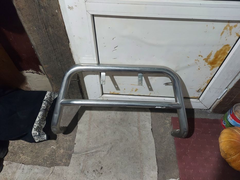 Продам рейлинги и кингурятник штатный на ниссан серена