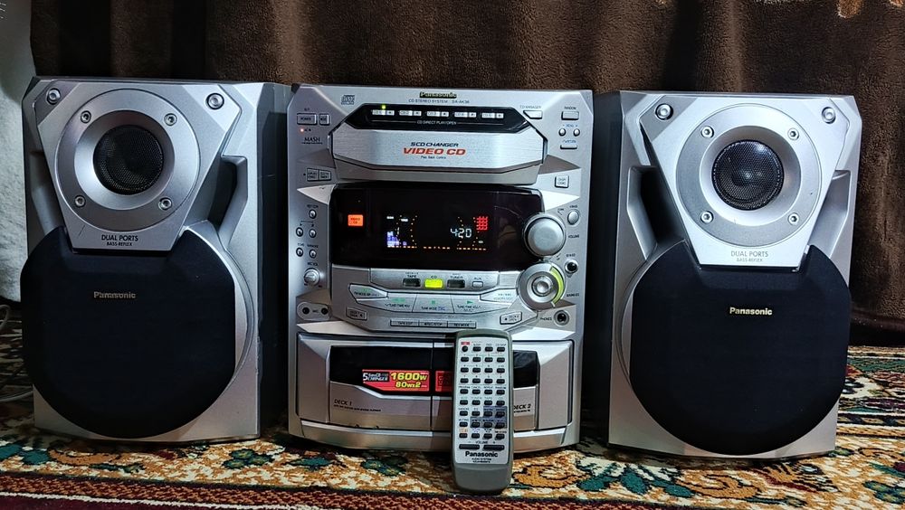 Музыкальный центр модель.Panasonik.