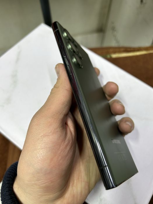 Телефон Samsung S23 Ultra