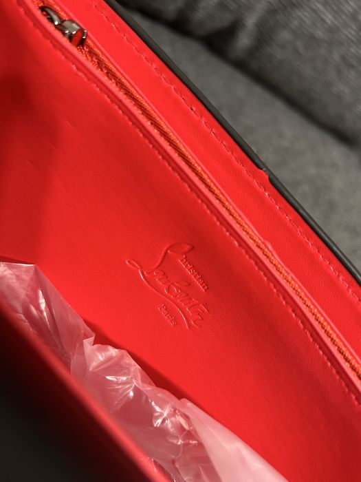 Geanta Louboutin noua