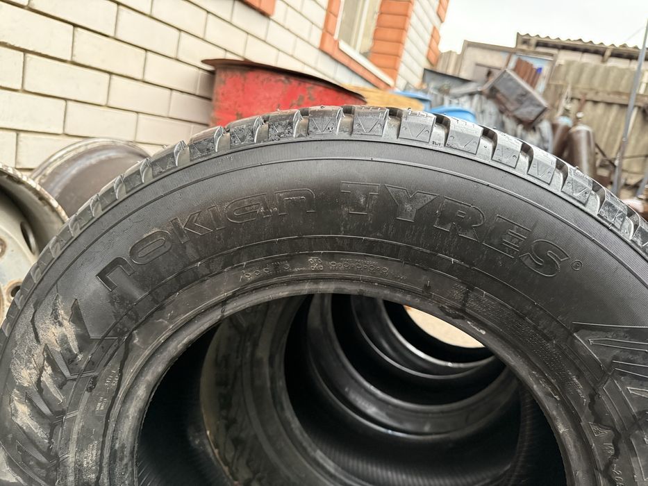 Продам шипы 265/65 р17 на прадо