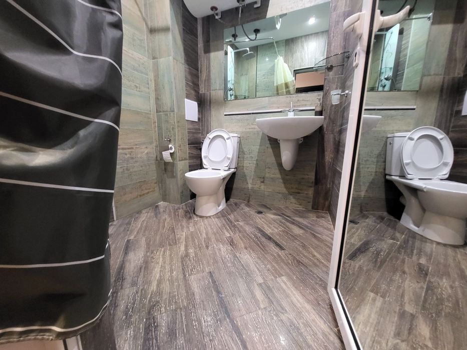 Дава се под наем Тристаен апартамент в Бургас, Възраждане - 95 кв.м за 510 € - Снимка #11