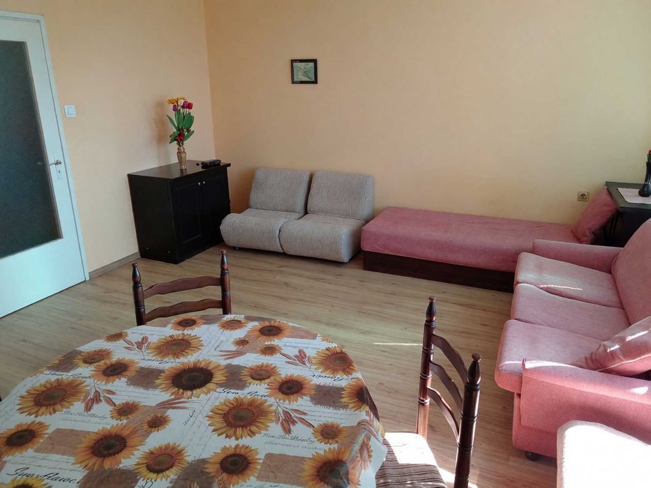Дава се под наем Двустаен апартамент в София, Гео Милев - 61 кв.м за 520 € - Снимка #1