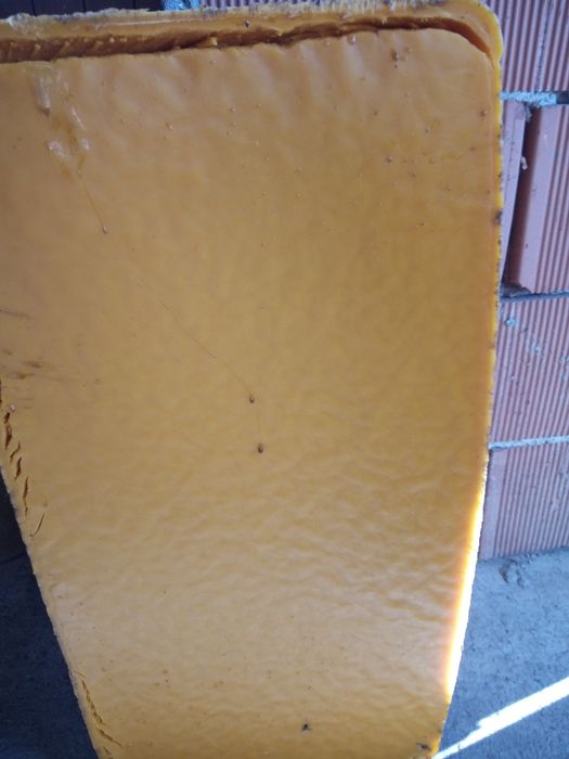 Ceara de albine calitate superioara