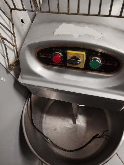 Миксер спиральный б/у