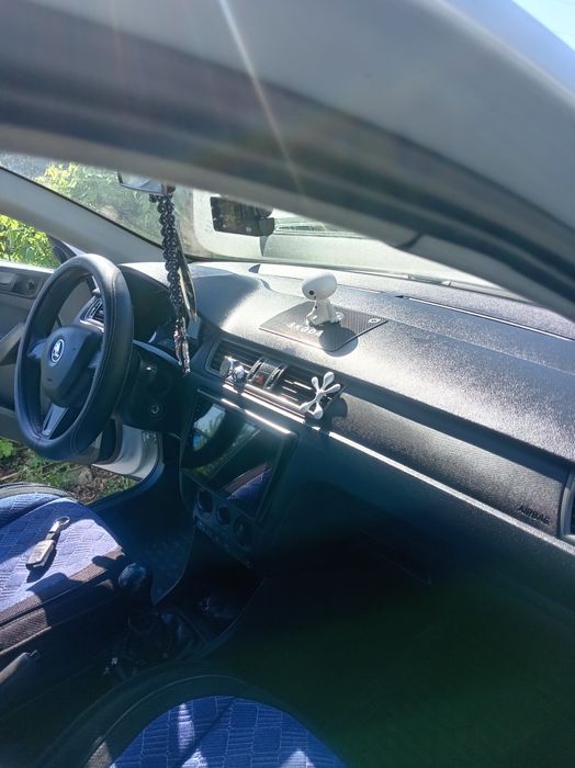 Продам Skoda rapid.