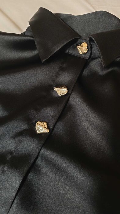 Черна сатенена риза Zara
