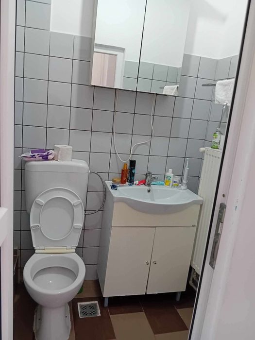 De închiriat apartament