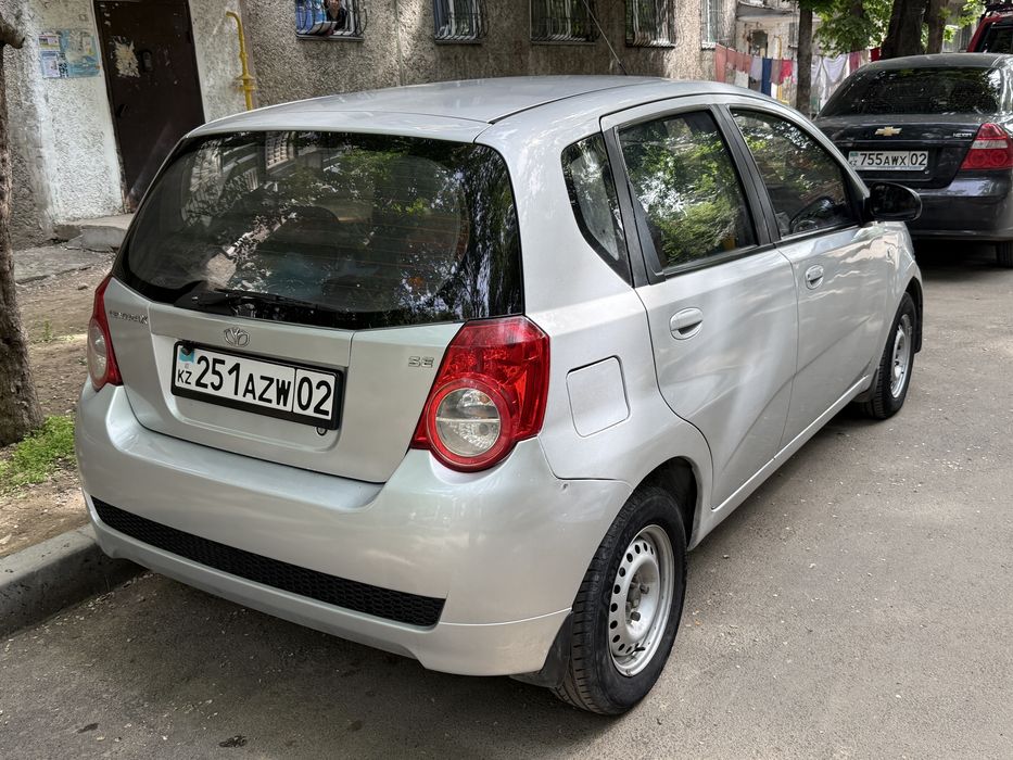 Daewoo Gentra X 2008. 1,2 л, автомат.