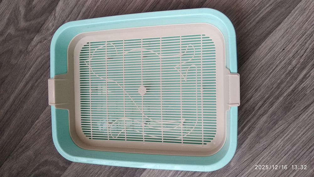 Продам лоток для кошек.