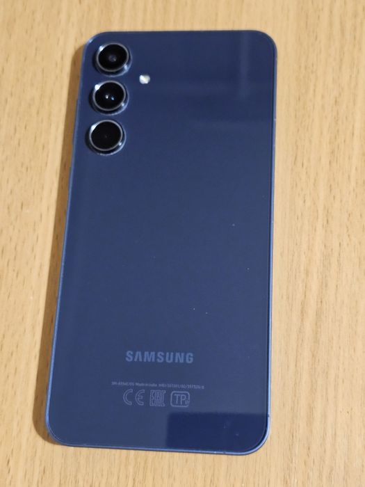Продам Samsung  A55 идеал