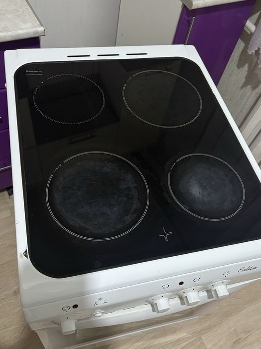 продам 3х комфорочную эл. плиту