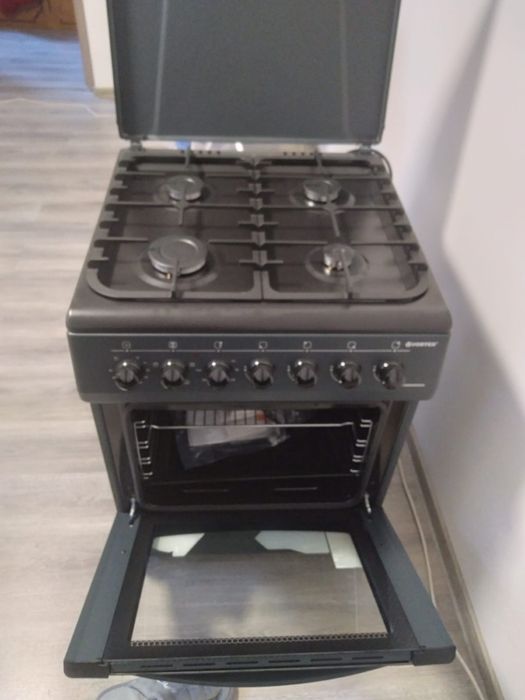 Aragaz  4 ochiuri gaz Vortex