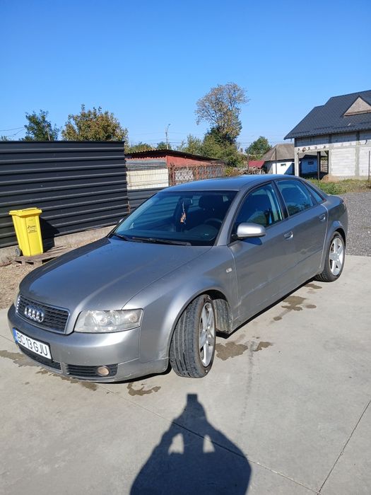 AUDI A4 2004 — imagine 2