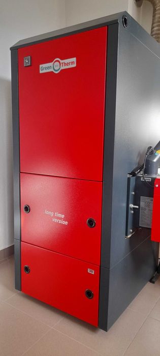 пелетен котел пелетерм производство гр.хасково 30кв,със самопочистваща се горелка,