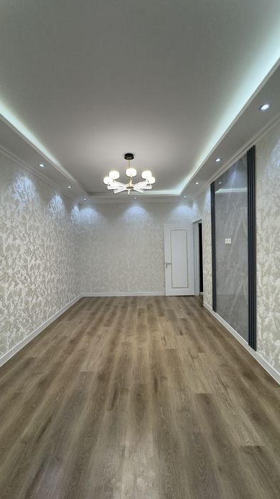 Срочно продаётся на Авиасозлар-2 (1в2/3/4 евро ремонт балкон 1.5х6)