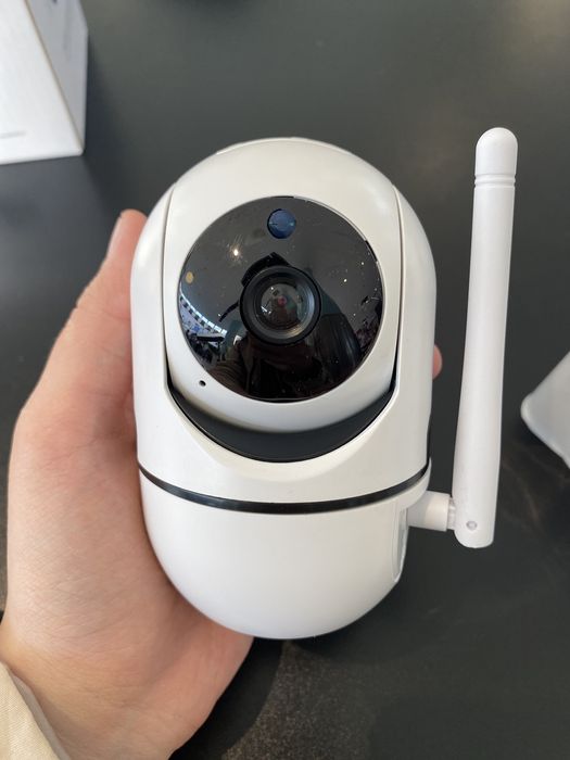 Высококачественный робот- няня.