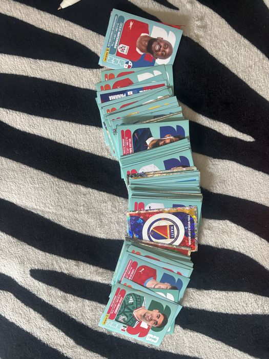 vand/ schimb cartonase panini wc2026
