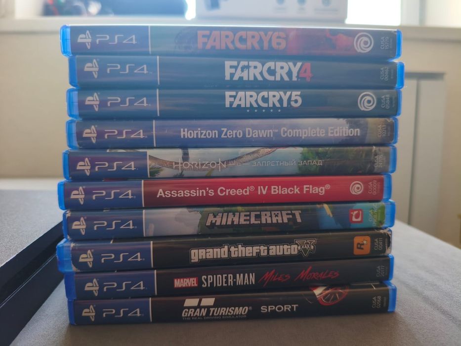 Плейстейшн 4 ps4 с дисками