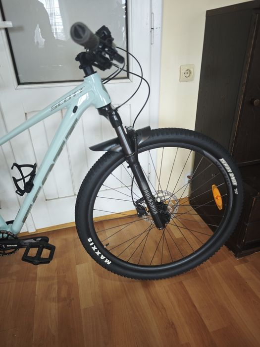 Bicicleta mtb Scott Scale 29 Rock Shox