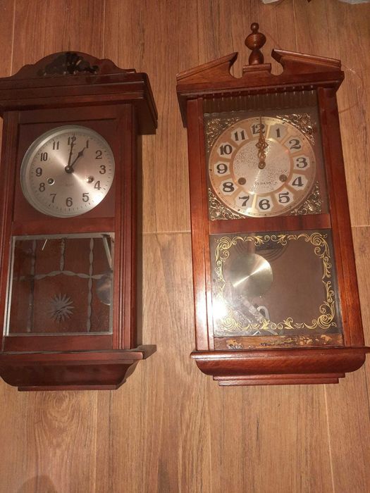 Vand ceasuri de perete