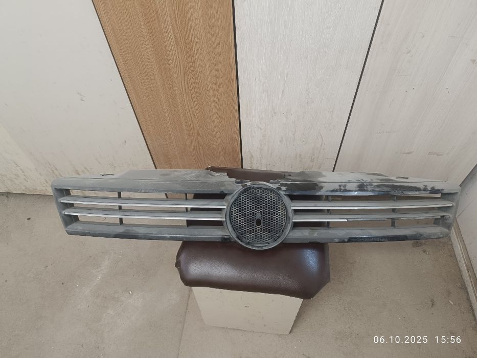 Решетка радиатора Volkswagen/VW jetta 6
