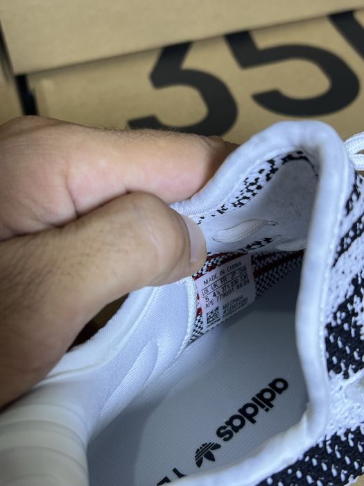 Yeezy boost 350 v2