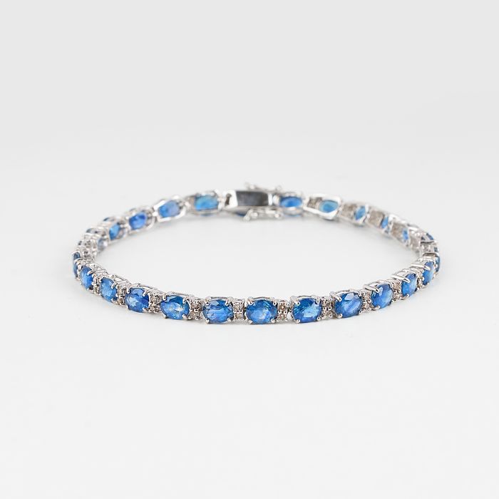 Brățară Tennis Aur Alb 18k – Safire Naturale 8.56 ct și Diamante – Certificat AGL