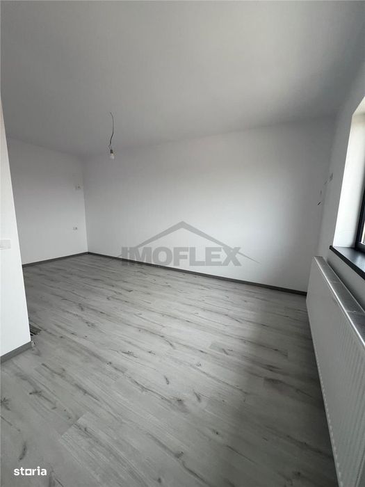 Casa de 4 camere OVIDIU