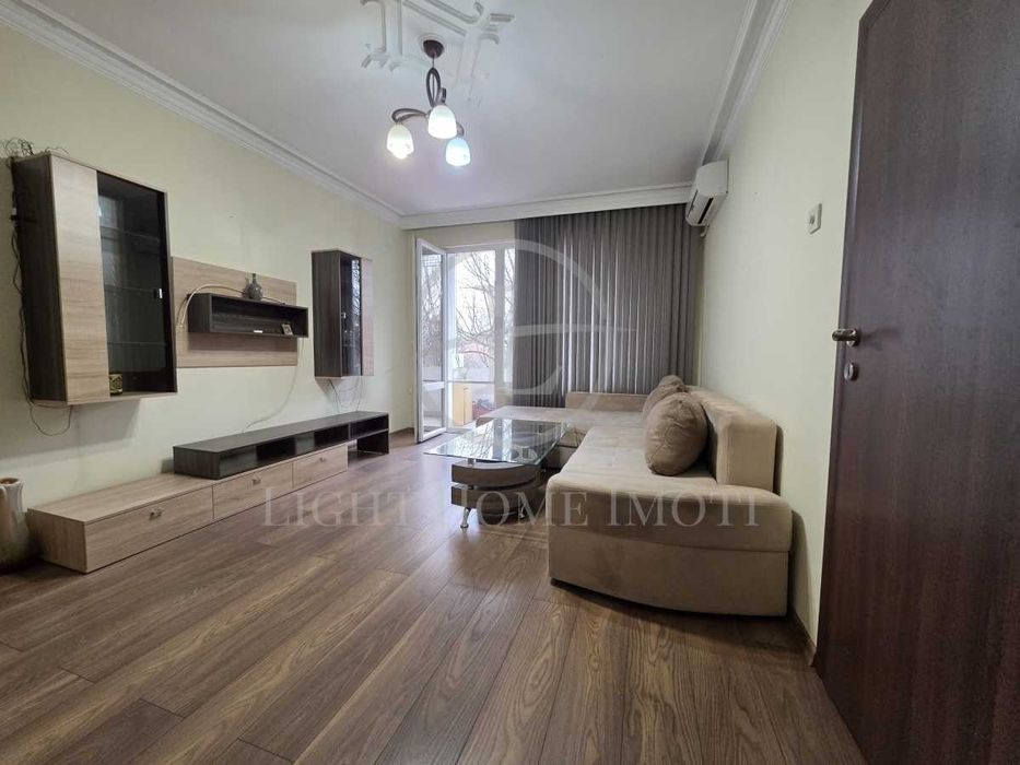 Продава се Тристаен апартамент в Пловдив, Център - 95 кв.м за 1396 €/кв.м - Снимка #1