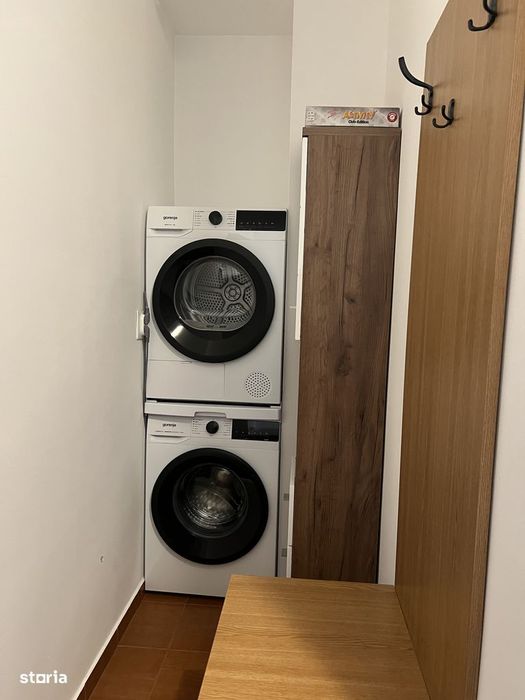 Garsonieră spațioasă cu balcon și loc de parcare în Arad