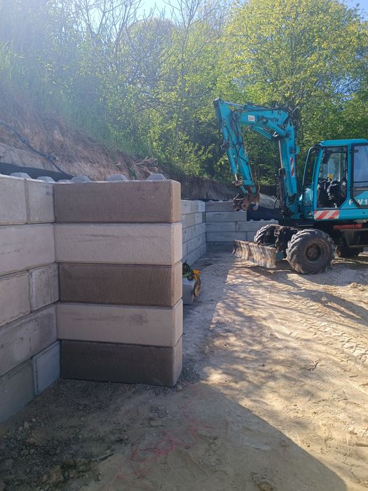 Услуги с колесен багер 12т., верижен минибагер 4т., сервиз хидравлични