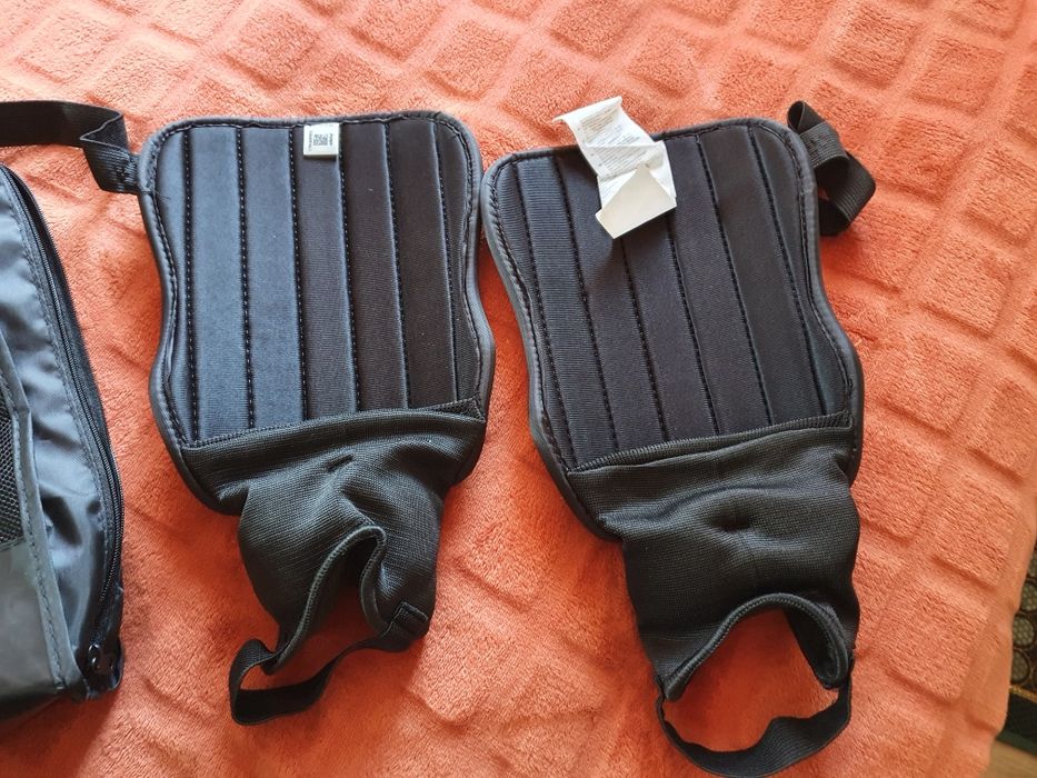 Aparatori Adidas Evertomic

S
