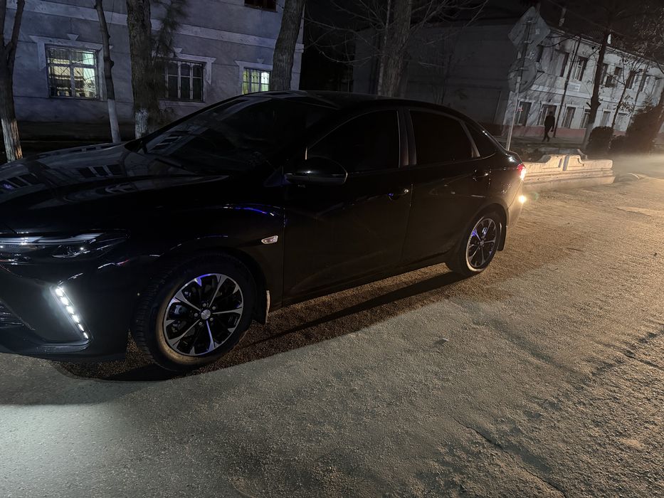 Monza 1,5 atmasferniy