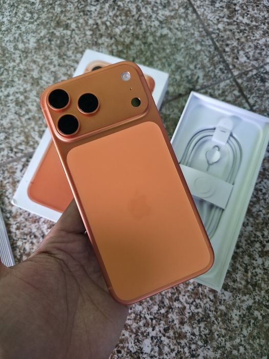 iPhone 17 Pro Max -512Gb - 3 cicluri nou