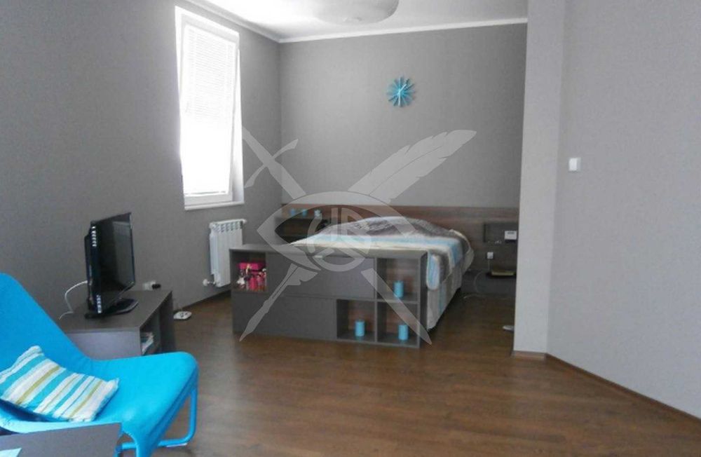 Дава се под наем Едностаен апартамент в София, Студентски град - 40 кв.м за 538.56 € - Снимка #2