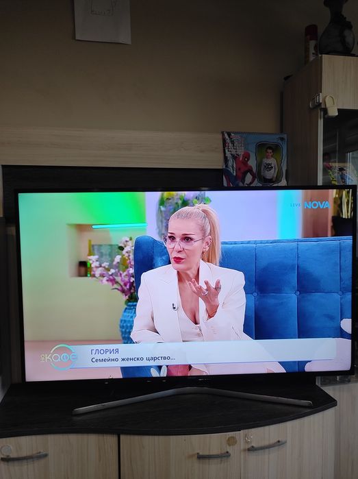 Смарт Телевизор Samsung 55 инча Ultra HD 4K