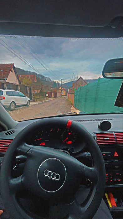 Vand audi A3 8L  benzina