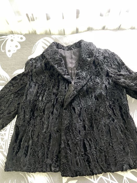 Продам шубу в идаельном состоянии