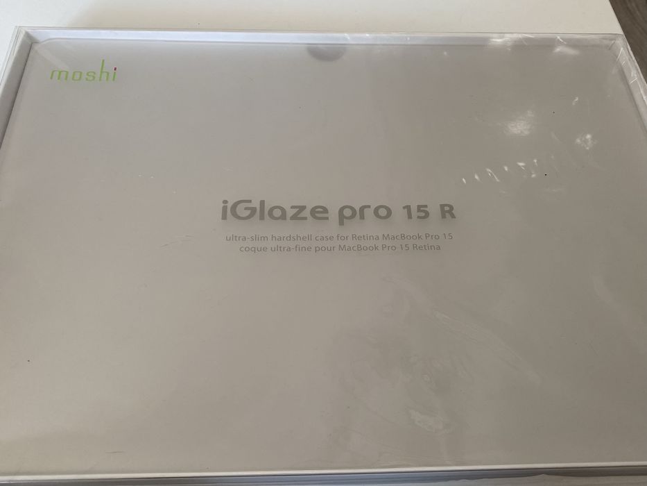 Huse, Carcase si Folii pentru Telefoane si Tablete