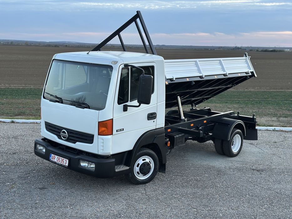 Nissan Atleon 35C15 - 3.0 Diesel - 150 cai, Basculabil, Clima