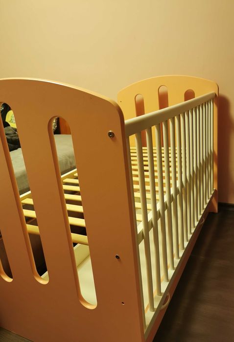 Детска дървена кошара