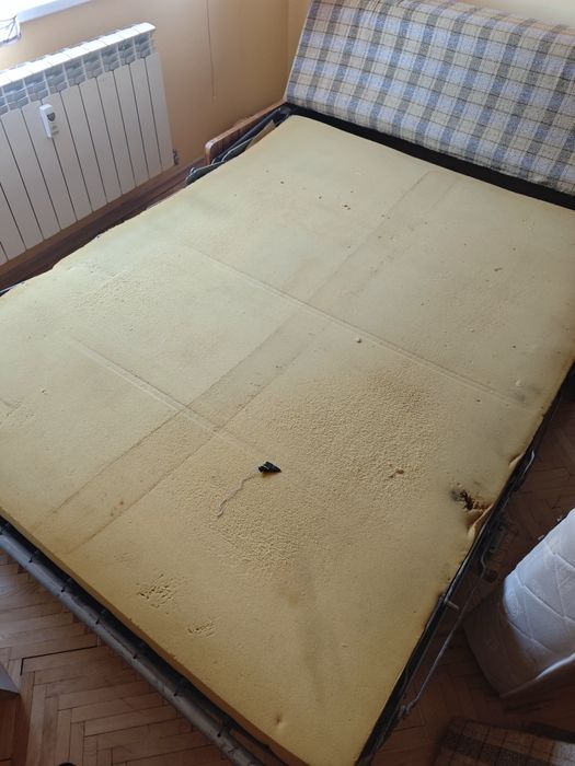 Разтегателен диван/легло с допълнителен матрак