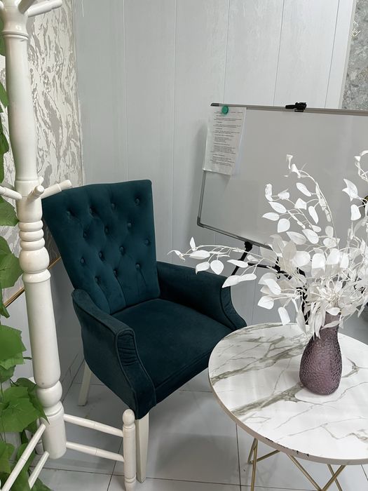 стул мягкие  4 штук