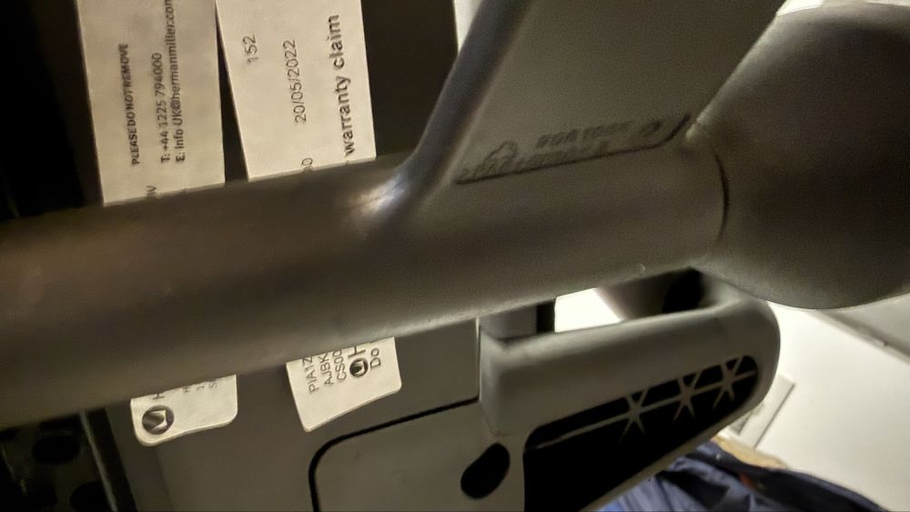 Herman Miller Verus
