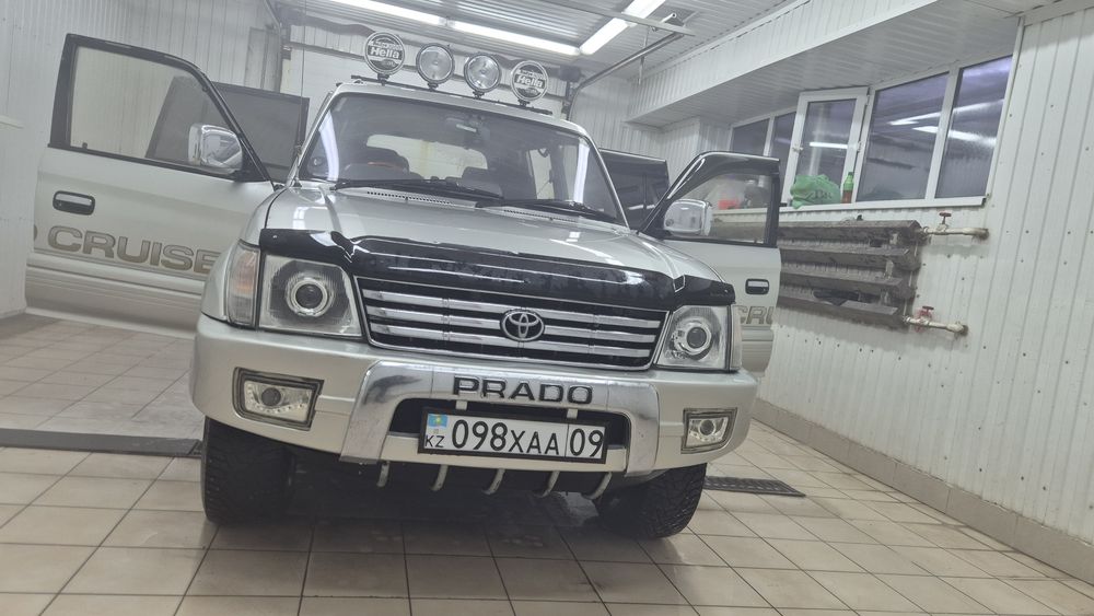 Продам Прадо 95 1998года 7 местный