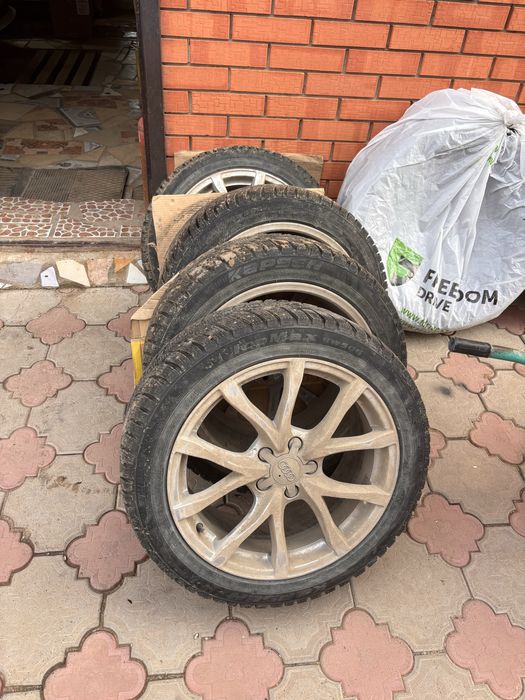 Диски R18 оригинальные Audi