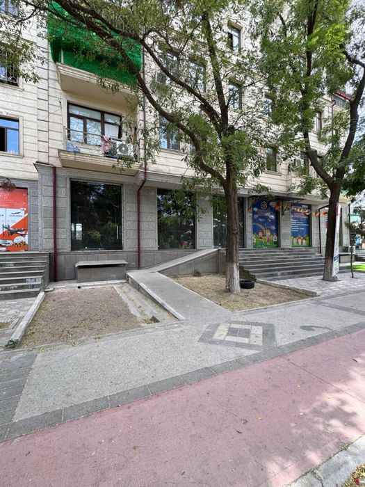 Нежилое 1-Линия Новостройка Ор: жомий Базар 150 кв.м коробка