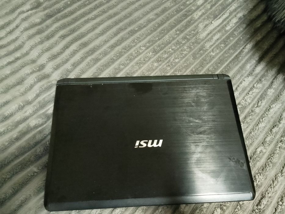 Продам ноутбук Msi