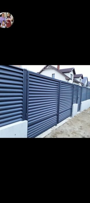 Vand garduri și porți la comanda clientului